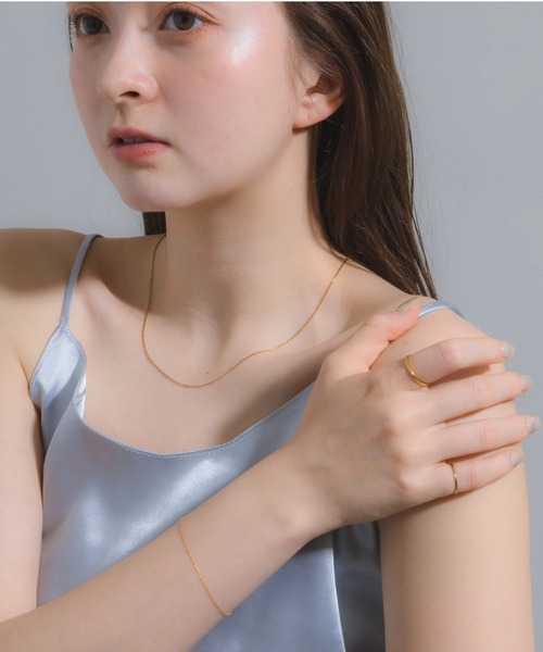 muku（ムク）の「金属アレルギー対応 1mmシアーチェーンブレスレット/サージカルステンレス/316L（ブレスレット・レディース・ゴールド・FREE）」の3枚目の写真