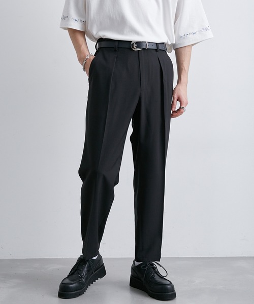 JUNRED(ジュンレッド)の「セットアップ対応/軽量・イージーケア/AIRYFLOATリラックススリムパンツ(スラックス・メンズ・ブラック/ライトグレー/ベージュ・L/LL/M/S)」の4枚目の写真