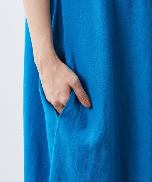 CHIC STYLE(シックスタイル)の「【販売終了】<大きいサイズ>レーヨン麻2WAYフレンチスリーブマキシワンピース シックスタイル(ワンピース・レディース・ブラック/ブルー/グリーン・L/LL/3L/4L/5L)」の20枚目の写真