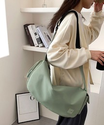 ショルダーバッグ
