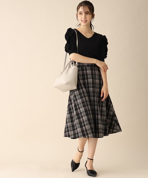 index（インデックス）の「◆【2WAY/軽量】フェイクレザーミドルサイズトートバッグ（トートバッグ・レディース・ライトベージュ/ライトグレー/ブラック・00）」の5枚目の写真