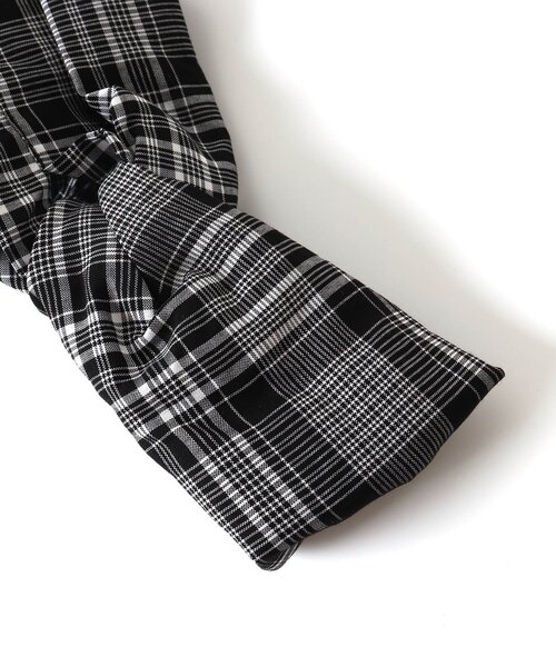 apres les cours（アプレレクール）の「ツイストヘアバンド（ヘアバンド・キッズ・ベージュ/ブラック/チェック・56）」の9枚目の写真