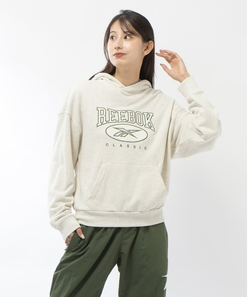Reebok(リーボック)の「ビック ロゴ フーディー / CL AE BIG LOGO FT HOODIE(パーカー・レディース・マルーン/アイボリー/ブラック・LARGE/MEDIUM/SMALL/XX-LARGE/X-LARGE)」の2枚目の写真