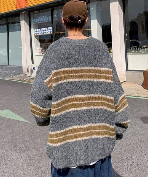 B.R.U（ブル）の「【ウィメンズ】個性派デザイン コントラストボーダーニット（ニット/セーター・メンズ・グレー/ブラック・FREE）」の14枚目の写真