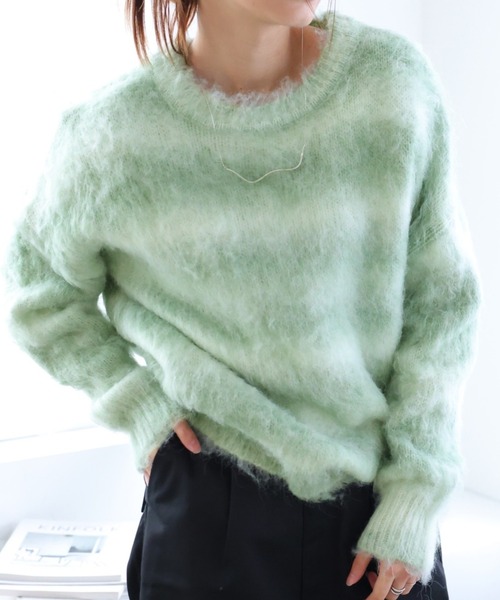 Girly Doll(ガーリードール)の「グラデーションニット(ニット/セーター・レディース・ブラウン/ブルー/ピンク/グリーン・F)」の2枚目の写真