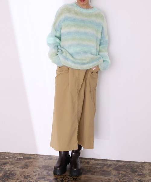 Girly Doll(ガーリードール)の「グラデーションニット(ニット/セーター・レディース・ブラウン/ブルー/ピンク/グリーン・F)」の22枚目の写真