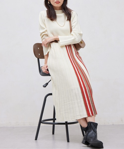 Chez toi（シェトワ）の「ストライプ切替ニットワンピ―ス（ワンピース・レディース・ライトグレー/ブラック/アイボリー・FREE）」の2枚目の写真