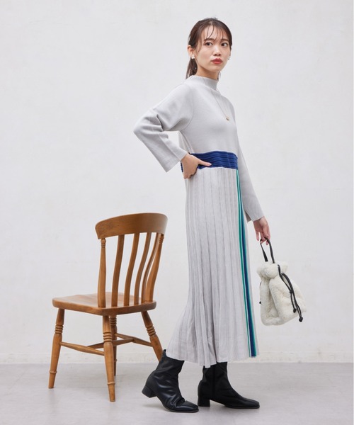 Chez toi（シェトワ）の「ストライプ切替ニットワンピ―ス（ワンピース・レディース・ライトグレー/ブラック/アイボリー・FREE）」の20枚目の写真