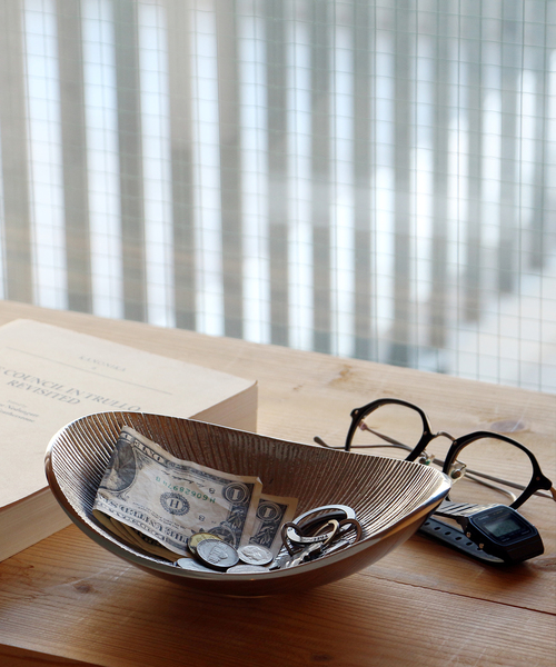 journal standard Furniture （ジャーナルスタンダードファニチャー）の「ALUMINUM TRAY 20x15 トレー（収納グッズ・レディース・シルバー・FREE）」の12枚目の写真