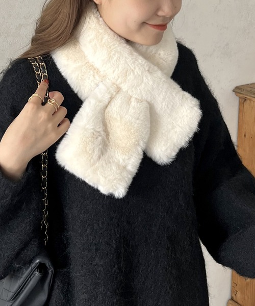 prose verse（プロズヴェール）の「ファーティペット（マフラー・レディース・モカ/グレー/アイボリー/ライトベージュ・ﾌﾘ-）」の9枚目の写真