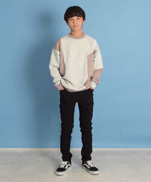 GLAZOS(グラソス)の「フェイクスエード・切り替えクルーネックプルオーバー(その他トップス・キッズ・ベージュ/グレー・140cm/150cm/160cm/170cm)」の3枚目の写真