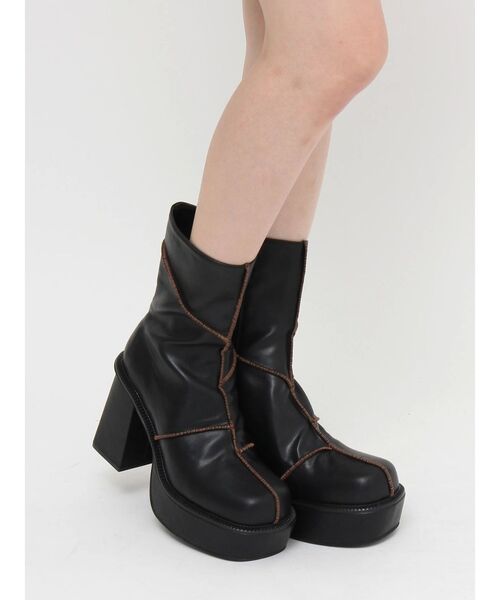 EVRIS(エヴリス)の「ステッチショートブーツ(ブーツ・レディース・ブラック/アイボリー/シルバー・LARGE/MEDIUM/SMALL)」の12枚目の写真