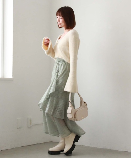 archives(アルシーヴ)の「マルチポケットHOBOバッグ(ハンドバッグ・レディース・ブラック/ピンクベージュ/アイボリー・FREE)」の15枚目の写真