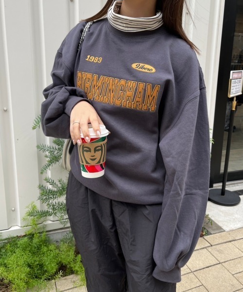 nemne store(ネンネストア)の「【低身長サイズあり】ボーダータートル付きスウェット(スウェット・レディース・スミクロ/ネイビー/オートミール・MEDIUM/SMALL)」の6枚目の写真