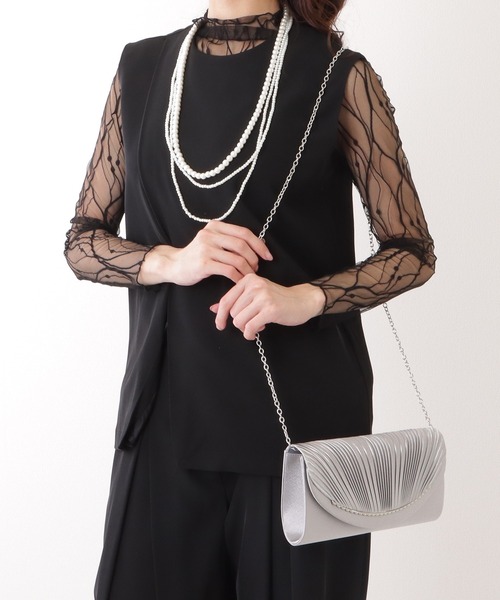 Lace Ladies(レースレディース)の「メタリック ライン付き プリーツ スクエア クラッチ バッグ(クラッチバッグ・レディース・アイボリー/ブラック/グレー・FREE)」の17枚目の写真