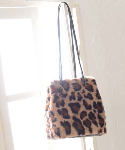 anown(アノン)の「レオパード柄フェイクファーバッグ(ショルダーバッグ・レディース・レオパード・FREE)」の10枚目の写真
