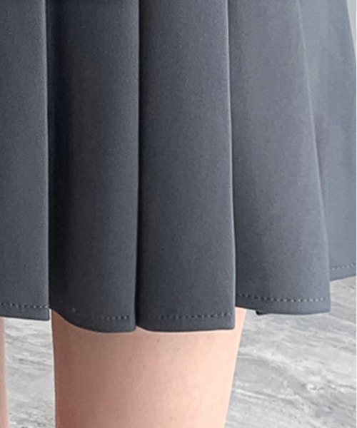 kirakiraShop（キラキラショップ）の「ストレッチで動きやすさも◎ クラシック プリーツ ミニスカート（スカート・レディース・ブラック/チャコール・M/S）」の12枚目の写真