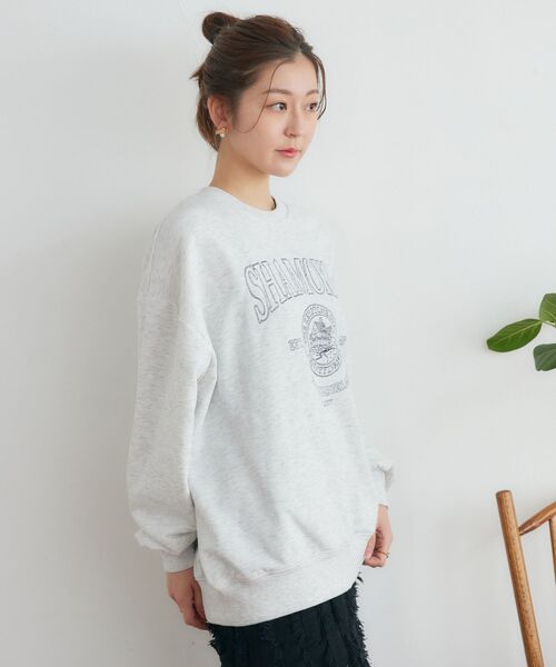 RETRO GIRL(レトロガール)の「ステッチ刺繍トレーナー(スウェット・レディース・レッド/ダークブルー/ホワイト系その他・FREE)」の11枚目の写真
