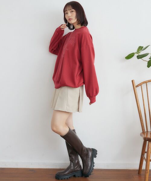RETRO GIRL(レトロガール)の「ステッチ刺繍トレーナー(スウェット・レディース・レッド/ダークブルー/ホワイト系その他・FREE)」の16枚目の写真
