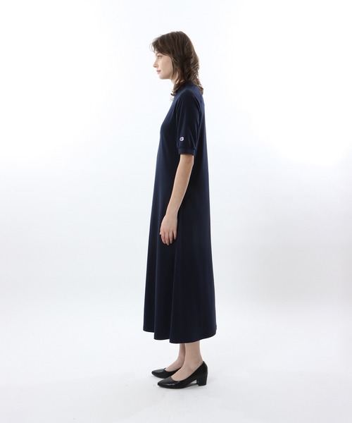 Champion(チャンピオン)の「【Champion/チャンピオン】レディース ブラックエディション ワンピース(ワンピース・レディース・ブラック系その他/ライトグレー/ネイビー・MEDIUM/LARGE)」の21枚目の写真