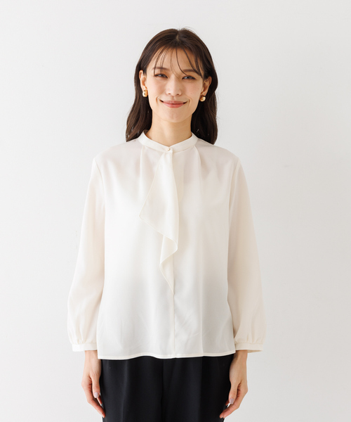 abahouse mavie(アバハウスマヴィ)の「ジョーゼットフリルブラウス/セミオケ(シャツ/ブラウス・レディース・ダークネイビー/オフホワイト/ホワイト・フリー)」の12枚目の写真