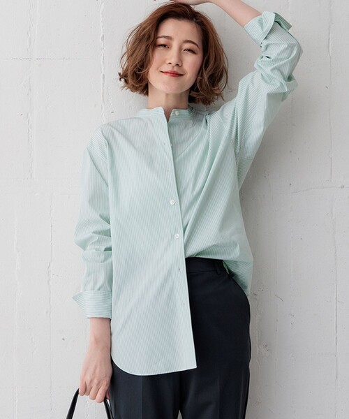 23区 S(ニジュウサンクチイサイサイズ)の「【Oggi4月号掲載/洗える】CANCLINI バンドカラー シャツ(シャツ/ブラウス・レディース・スカイブルー系1/ホワイト系/ブルー系1/ピンク系1/イエロー系1/ふじ色系1/スモーキーグリーン系1・34/32)」の2枚目の写真