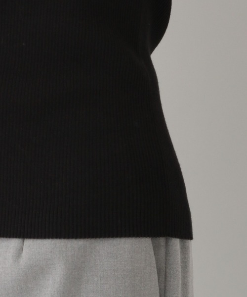 A part by（アパートバイ）の「2WAYアセテートニットタンク（タンクトップ・レディース・ブラック/ライトブルー/オフホワイト/チャコールグレー・FREE）」の5枚目の写真