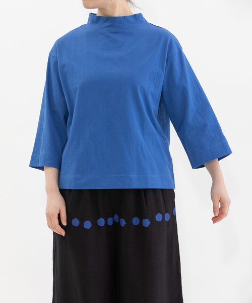 nop de nod(ノップドゥノッド)の「USコットンボトルネック7分袖(Tシャツ/カットソー・レディース・オフホワイト/ブルー/ブラック/スミクロ/インディゴブルー/ブルー系その他/ダークブルー/ダークグレー/レッド/キャメル/ブルーグリーン/ピンク系/ターコイズブルー・3/M)」の6枚目の写真