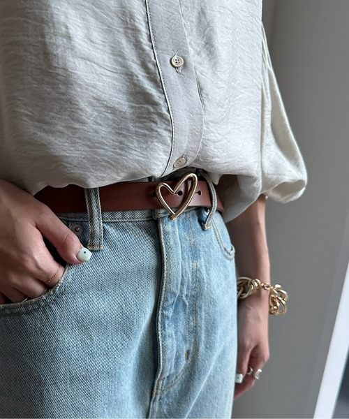 DouDou（ドゥドゥ）の「ハートバックルレザーベルト（ベルト・レディース・ブラウン/ブラック・FREE）」の2枚目の写真