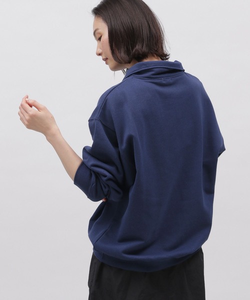 LAKOLE（ラコレ）の「ロゴハーフジッププルオーバー / 106409