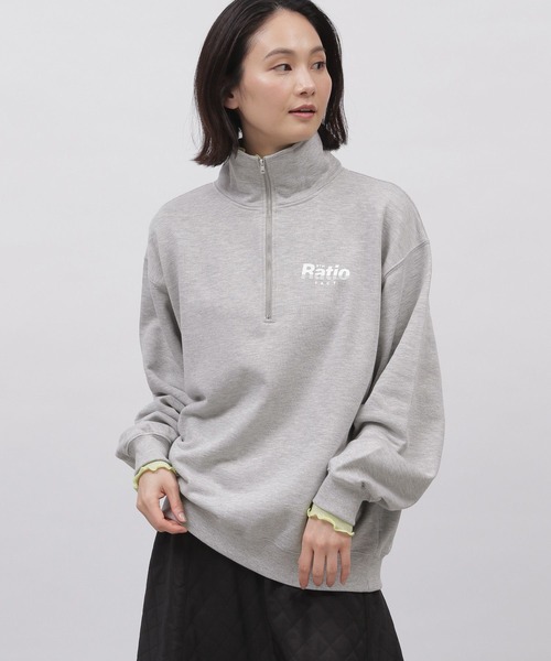 LAKOLE（ラコレ）の「ロゴハーフジッププルオーバー / 106409