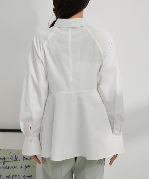 VIS（ビス）の「【洗える】ロゴモチーフ付きペプラムシャツ（シャツ/ブラウス・レディース・ネイビー/イエロー/オフホワイト/サックスブルー・FREE）」の20枚目の写真