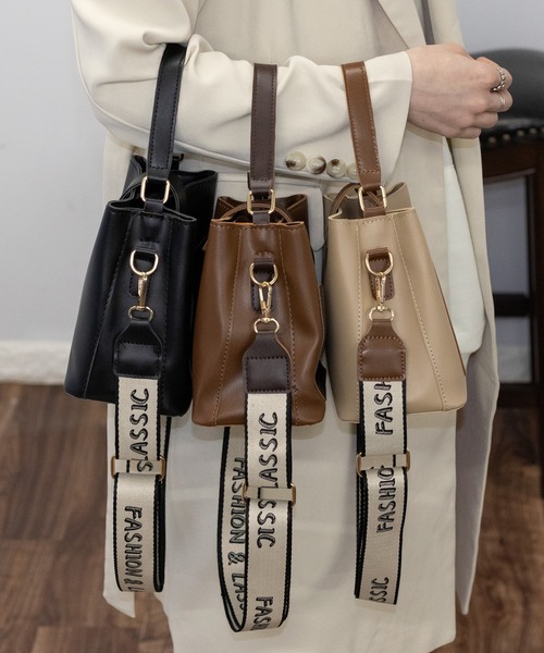 セール】ロゴショルダーベルト スクエアショルダーBAG（ショルダー