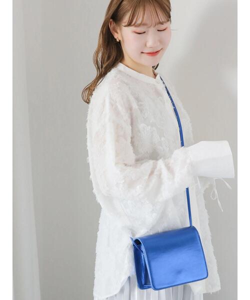 ehka sopo(エヘカソポ)の「メタリックミニショルダーバッグ(ハンドバッグ・レディース・ブラック/ブルー/シルバー・F)」の4枚目の写真