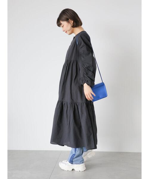 ehka sopo(エヘカソポ)の「メタリックミニショルダーバッグ(ハンドバッグ・レディース・ブラック/ブルー/シルバー・F)」の19枚目の写真