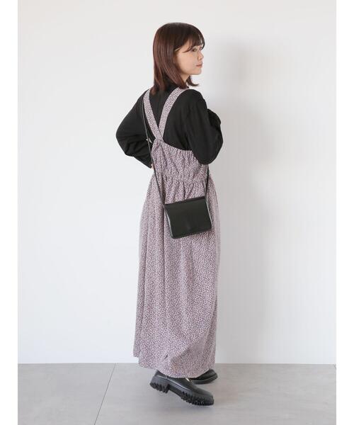 ehka sopo(エヘカソポ)の「メタリックミニショルダーバッグ(ハンドバッグ・レディース・ブラック/ブルー/シルバー・F)」の22枚目の写真