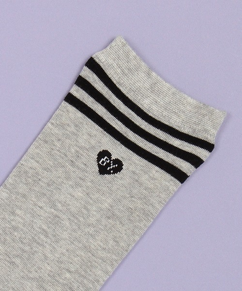 by LOVEiT(バイラビット)の「BY.ハートハイソックス(ソックス/靴下・キッズ・ブラック/グレー/オフホワイト・S/M/L/LL)」の6枚目の写真