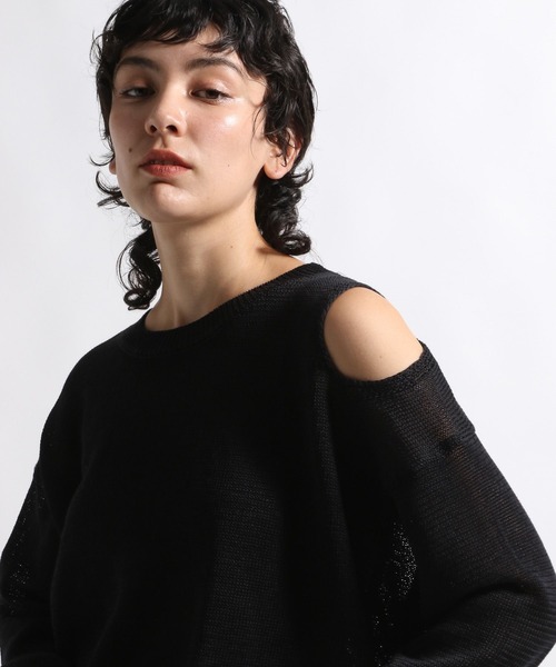 STERNBERG(スタンバーグ)の「STERNBERG/ショルダースリットニットプルオーバー/987681(ニット/セーター・レディース・ブラック/モカ・MEDIUM/LARGE)」の15枚目の写真