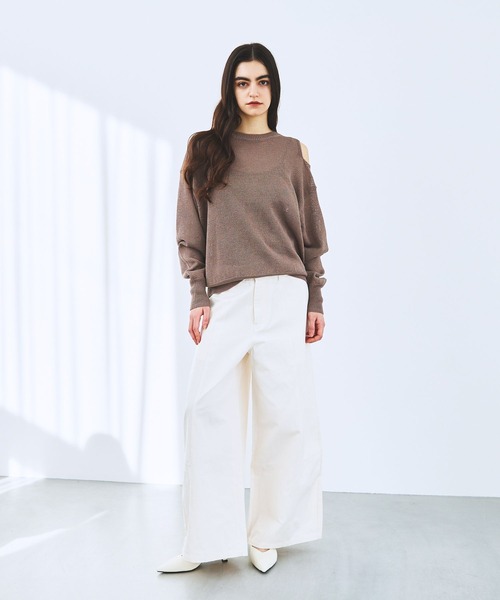 STERNBERG(スタンバーグ)の「STERNBERG/ショルダースリットニットプルオーバー/987681(ニット/セーター・レディース・ブラック/モカ・MEDIUM/LARGE)」の21枚目の写真