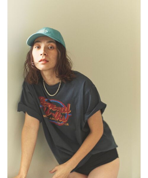 Ungrid（アングリッド）の「カラーロゴキャンバスキャップ（キャップ・レディース・グリーン/ブルー/チャコールグレー/オフホワイト・FREE）」の6枚目の写真