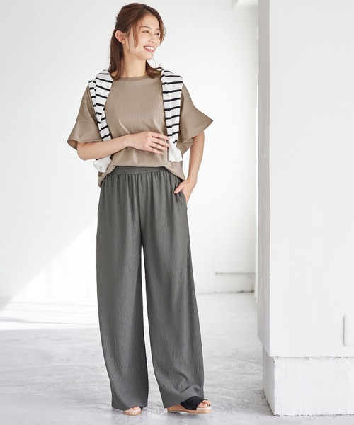 Viola e Viola(ヴィオラエヴィオラ)の「さらひやりコットン 袖異素材ゆるトップス(Tシャツ/カットソー・レディース・グレイッシュブルー/ブラック/ミント/ホワイト/モカ/オレンジ・5L/4L/L/M/3L/LL)」の8枚目の写真