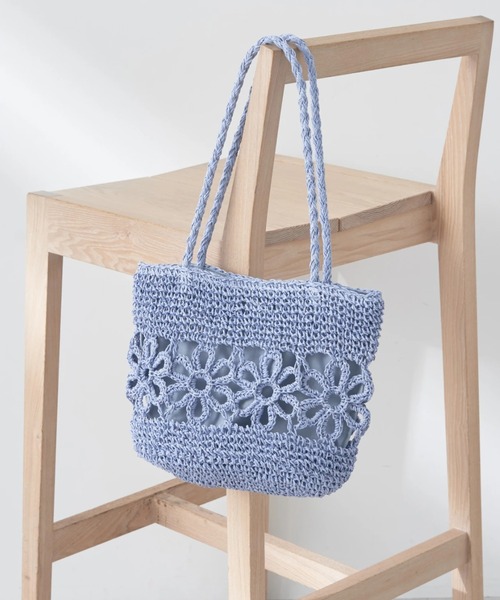 earth music&ecology（アースミュージックアンドエコロジー）の「フラワーペーパートート（トートバッグ・レディース・イエロー/ナチュラル/サックスブルー・FREE）」の3枚目の写真