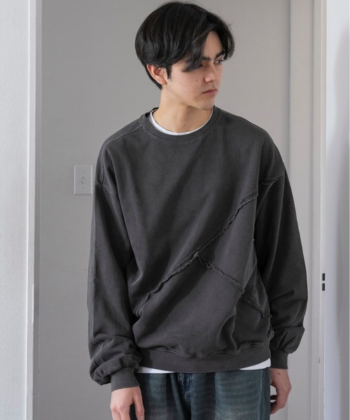 COLIN(コリン)の「COLIN:SWITCHING PANEL CUT OFF PIGMENTDYED C/N SWEAT / 切り替えピグメント クルーネック スウェット(スウェット・メンズ・チャコールグレー/ブラック・M/L)」の8枚目の写真