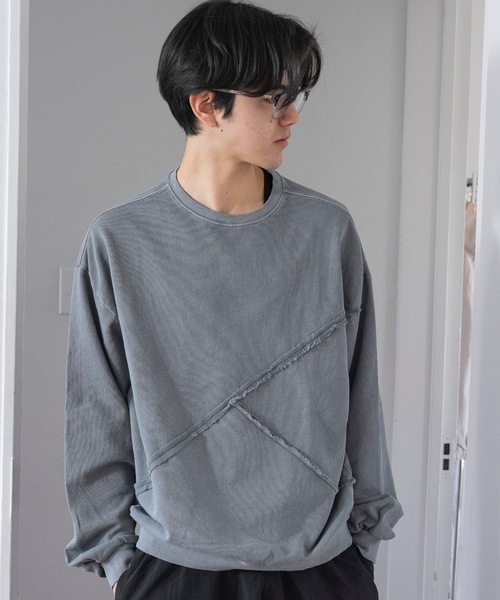 COLIN(コリン)の「COLIN:SWITCHING PANEL CUT OFF PIGMENTDYED C/N SWEAT / 切り替えピグメント クルーネック スウェット(スウェット・メンズ・チャコールグレー/ブラック・M/L)」の3枚目の写真
