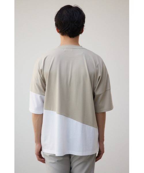 AZUL by moussy(アズールバイマウジー)の「スイッチングバイカラートップス(Tシャツ/カットソー・メンズ・ブラック系その他2/ベージュ系その他/ブラック系その他・FREE)」の18枚目の写真