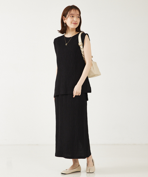 abahouse mavie（アバハウスマヴィ）の「【セットアップ対応/ノースリーブ】楊柳バックジップノースリプルオーバー（シャツ/ブラウス・レディース・グリーン/ホワイト/ブラック・フリー）」の19枚目の写真