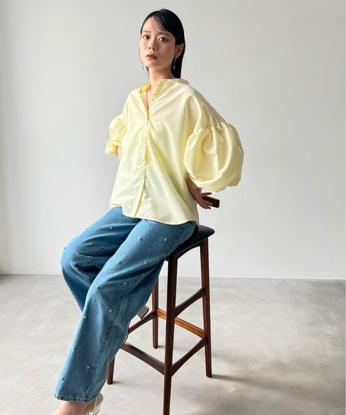 Olu.(オルドット)の「ビジューデザインデニム(デニムパンツ・レディース・ブルー/グレー・1/0)」の6枚目の写真