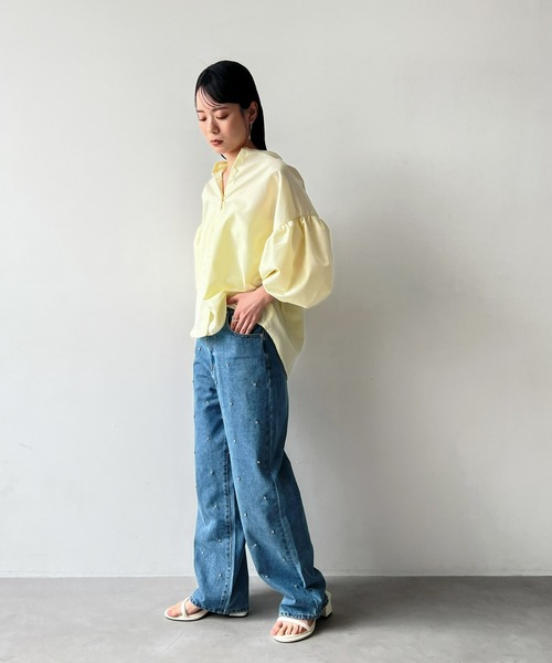 Olu.(オルドット)の「ビジューデザインデニム(デニムパンツ・レディース・ブルー/グレー・1/0)」の4枚目の写真