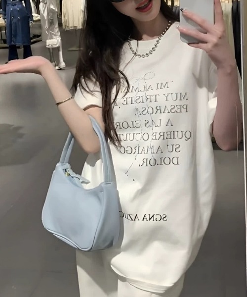Achic(アシック)の「プリントビックTシャツ(Tシャツ/カットソー・レディース・ホワイト/ブラック・M)」の1枚目の写真