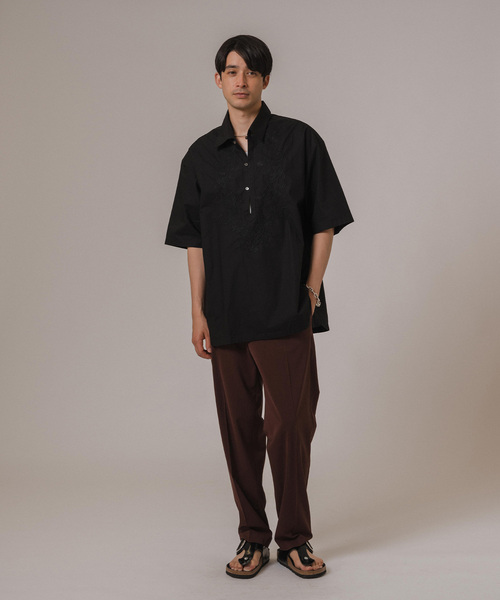 EDIFICE（エディフィス）の「india made ポプリン スキッパーシャツ（シャツ/ブラウス・メンズ・ホワイト/ブラック/サックスブルー・LARGE/MEDIUM）」の4枚目の写真